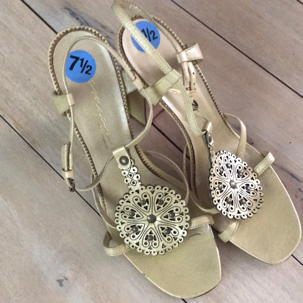 Imagine by Vince Camuto yellow heeled sandals